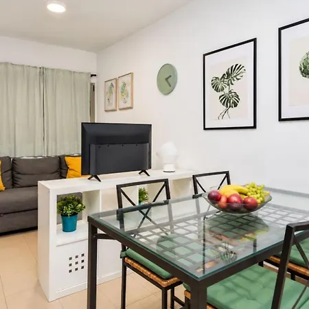 アパート Guestready - Town Centre Apartment タサコルテ